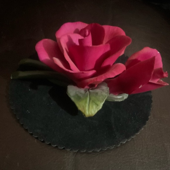 Beautiful Flower Decoration 🌷🌹 - Picture 7 of 9